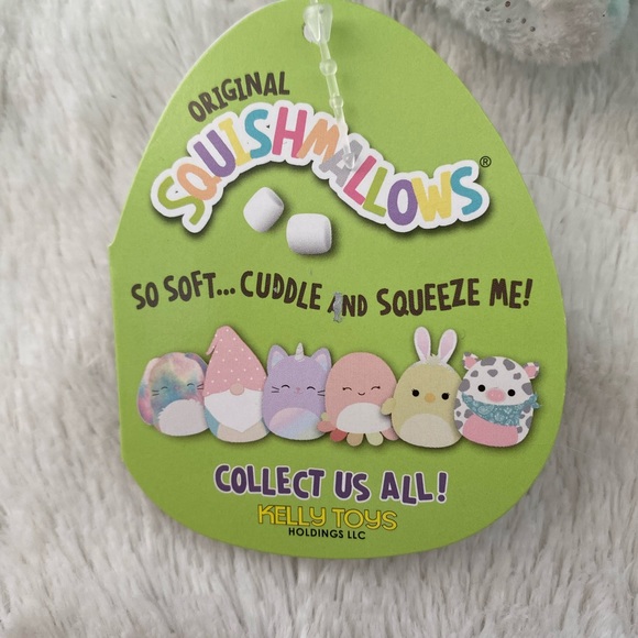 ****NWT 8 IN SQUISHMALLOW MILEY - Picture 3 of 4